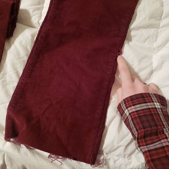 Current/Elliott Burgundy Corduroy Raw Hem Pants 28 - Picture 7 of 8